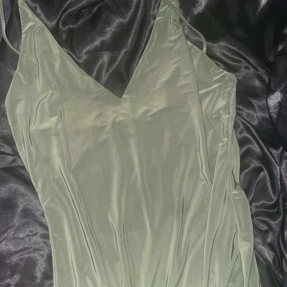 Green fashion nova dress. 👗 Long dress body tight. Beautiful summer dress
